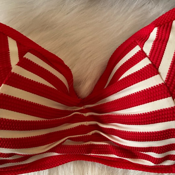 Moontide over the shoulder sport bikini - Picture 3 of 7